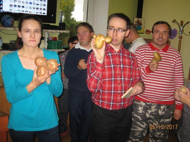 Święto dziś ziemniaka mamy…